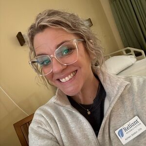 Meet your Posher, Ashten